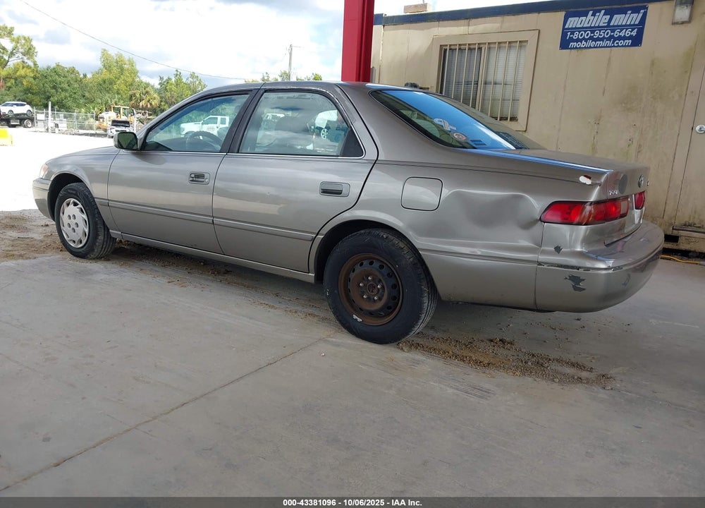 1999 TOYOTA CAMRY LE VIN: 4T1BG22K9XU545465