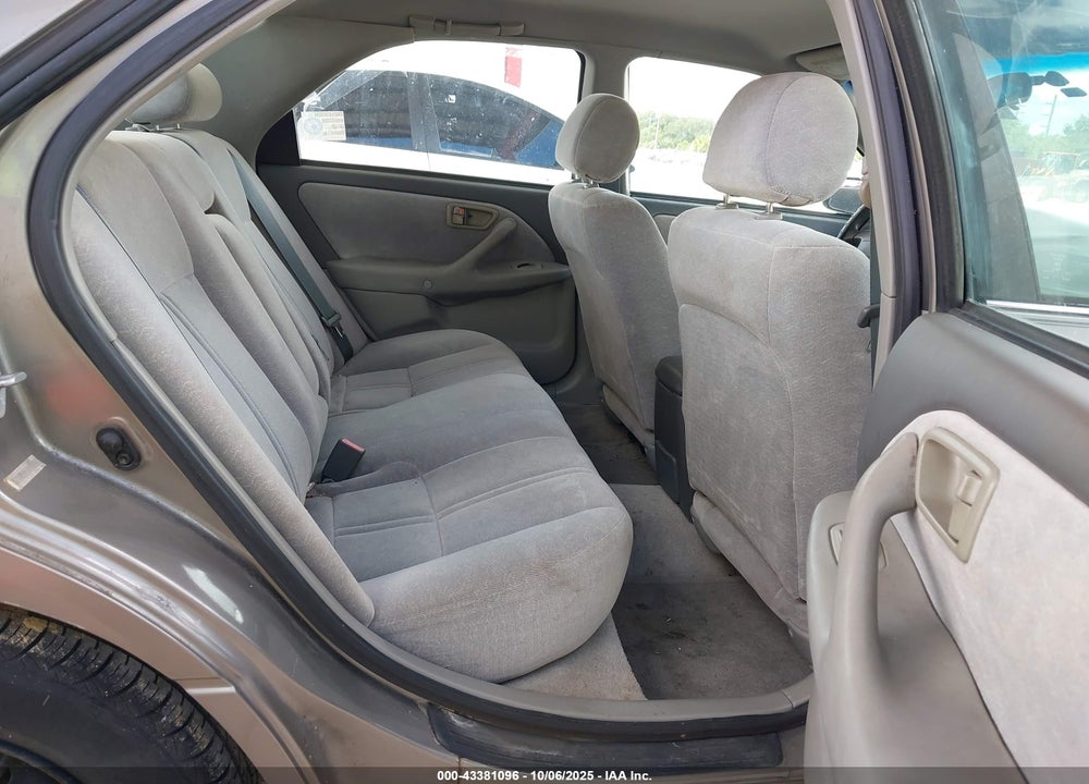 1999 TOYOTA CAMRY LE VIN: 4T1BG22K9XU545465