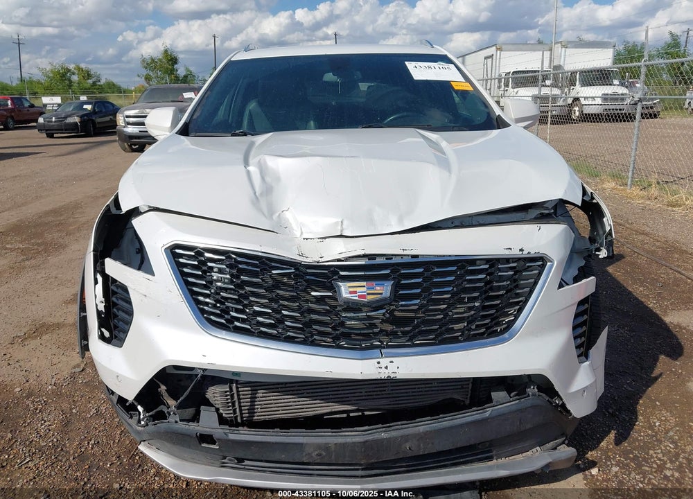 2019 CADILLAC XT4 PREMIUM LUXURY VIN: 1GYFZCR40KF103694