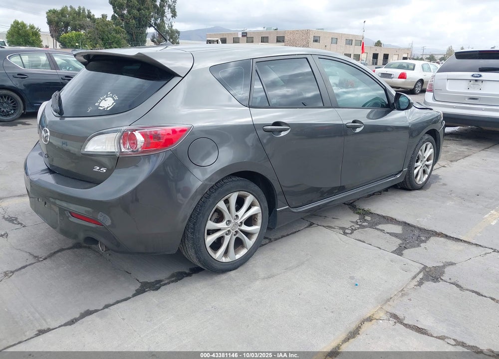 2011 MAZDA 3 VIN: JM1BL1K68B1413336