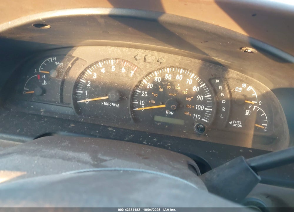 2002 TOYOTA TUNDRA SR5 V8 VIN: 5TBRT34142S264348
