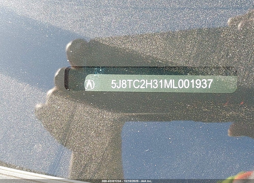 2021 ACURA RDX STANDARD VIN: 5J8TC2H31ML001937