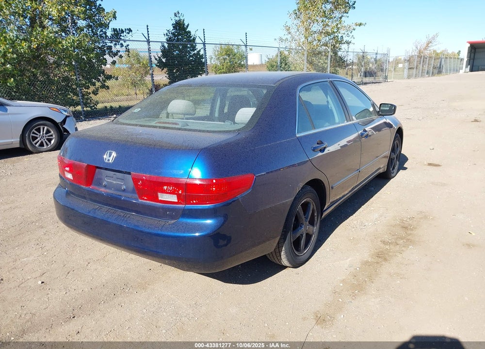 2005 HONDA ACCORD 2.4 EX VIN: 1HGCM56715A112537