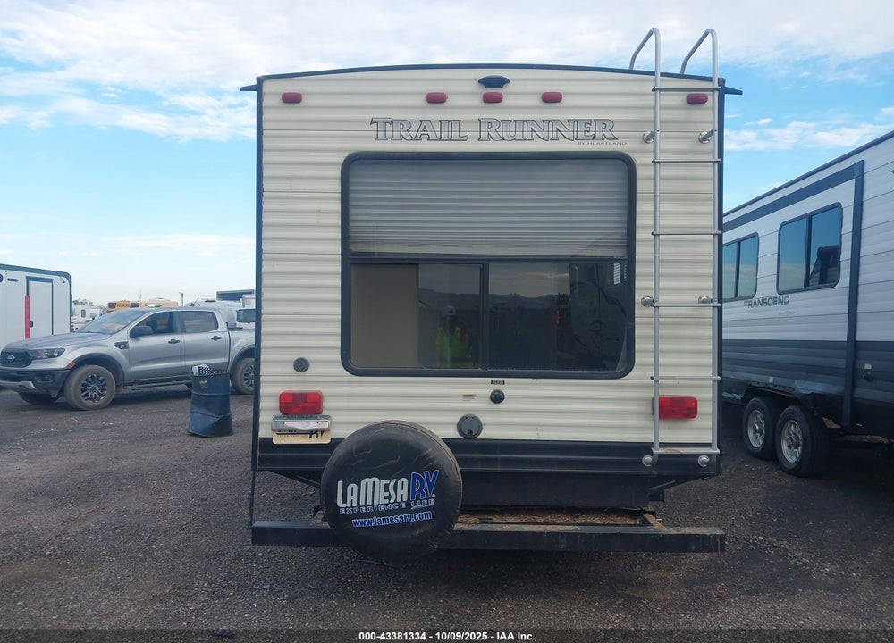 2018 HEARTLAND TRAVEL TRAILER VIN: 5SFEB2924JE360910
