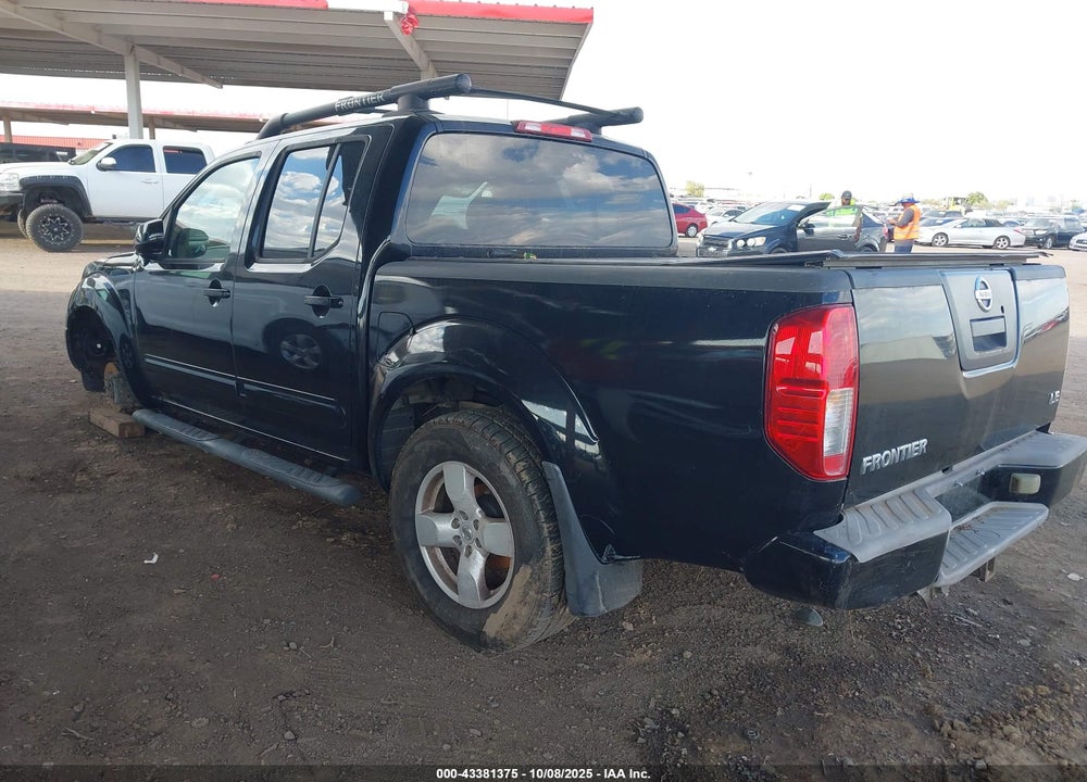 2007 NISSAN FRONTIER LE VIN: 1N6AD07U77C417946
