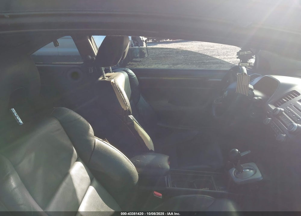 2009 HONDA CIVIC VIN: 2HGFG12909H526453