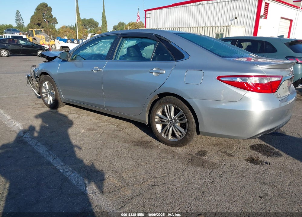 2015 TOYOTA CAMRY SE VIN: 4T1BF1FK1FU013746