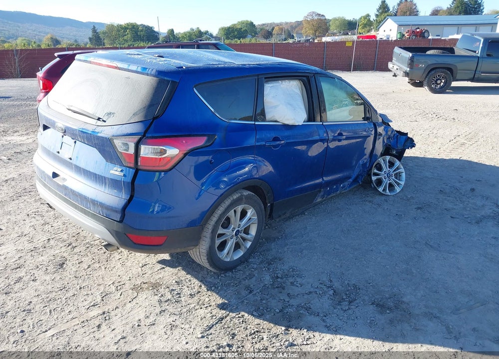 2017 FORD ESCAPE SE VIN: 1FMCU9G92HUE32423