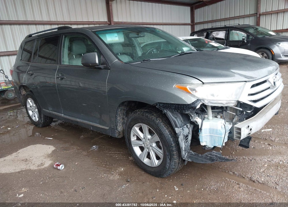 2012 TOYOTA HIGHLANDER SE V6 VIN: 5TDBK3EH8CS104840