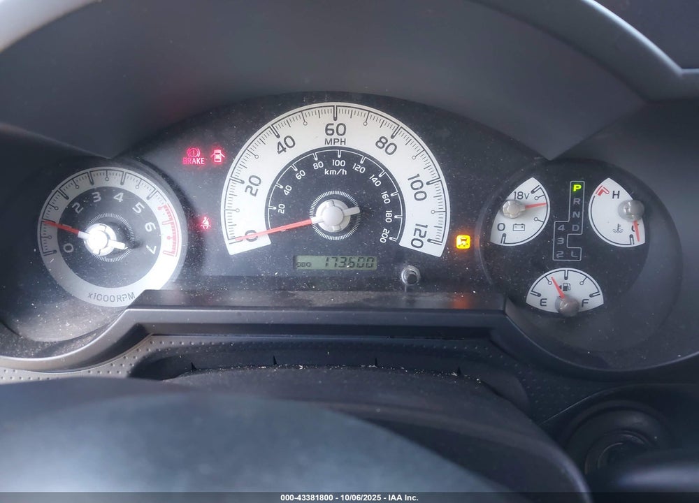 2010 TOYOTA FJ CRUISER VIN: JTEBU4BF2AK081641