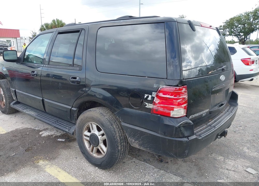 2003 FORD EXPEDITION XLT VIN: 1FMRU15W43LA38070