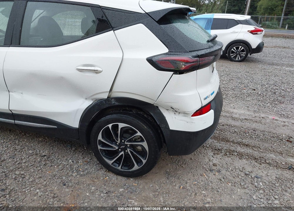 2022 CHEVROLET BOLT EUV FWD PREMIER VIN: 1G1FZ6S02N4111657