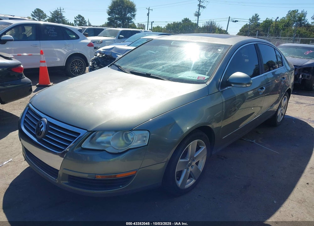 2008 VOLKSWAGEN PASSAT VIN: WVWAK73C28E061247