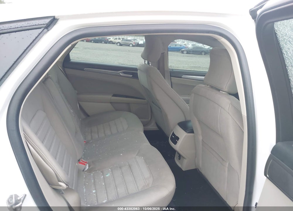 2019 FORD FUSION SE VIN: 3FA6P0HD2KR246053