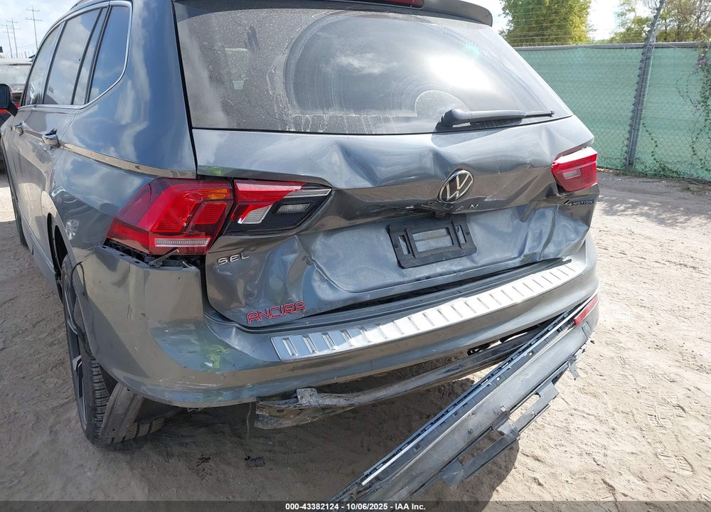 2022 VOLKSWAGEN TIGUAN VIN: 3VV4B7AX1NM056132
