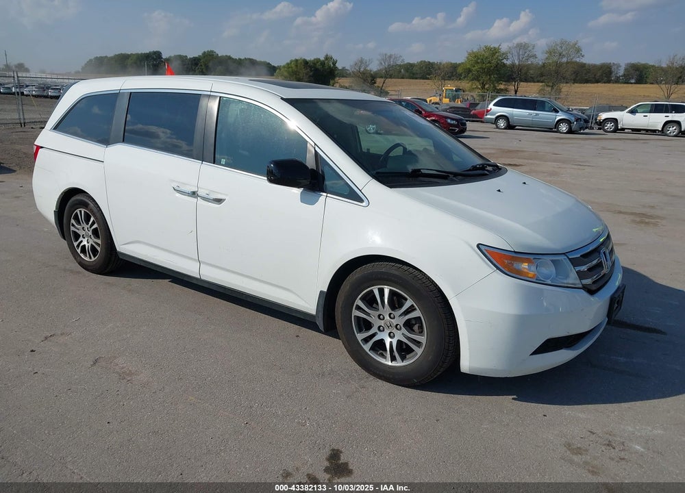 2013 HONDA ODYSSEY EX-L VIN: 5FNRL5H69DB065182