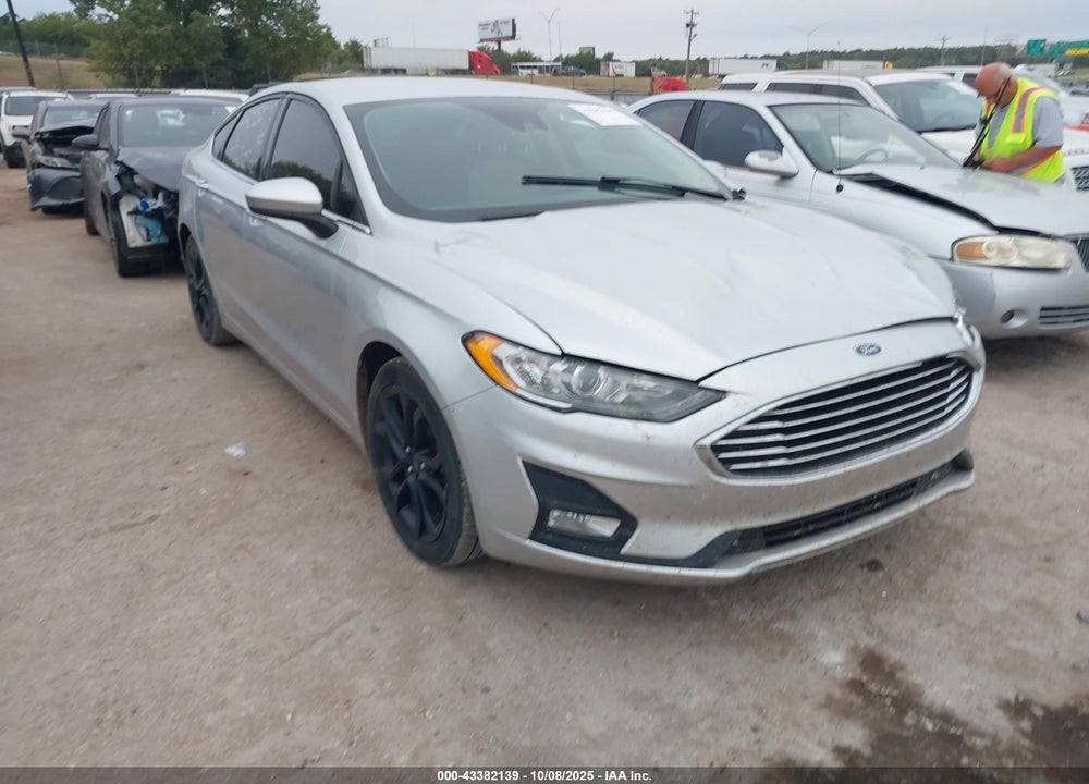 2019 FORD FUSION SE VIN: 3FA6P0HDXKR250528