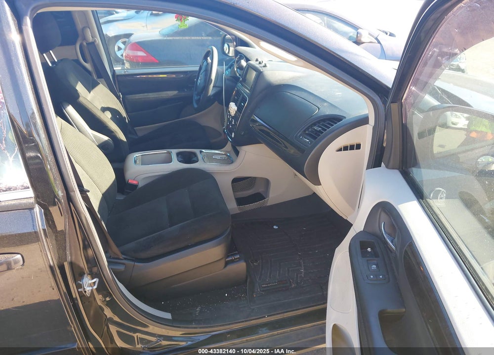 2015 DODGE GRAND CARAVAN SXT VIN: 2C4RDGCG1FR604703