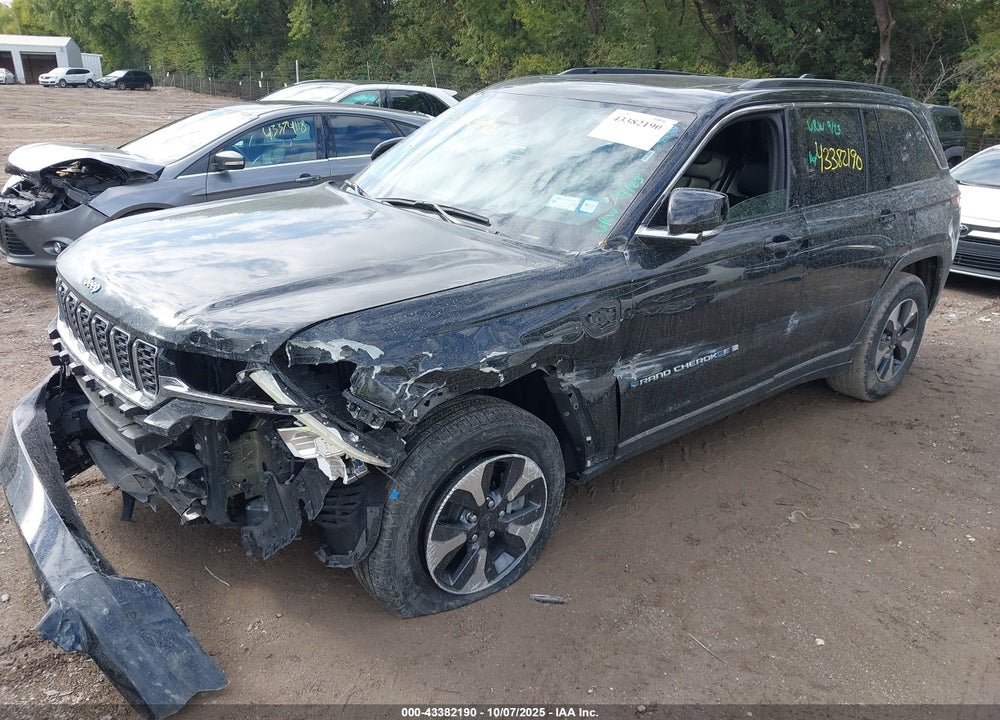 2024 JEEP GRAND CHEROKEE VIN: 1C4RJYB67RC158528