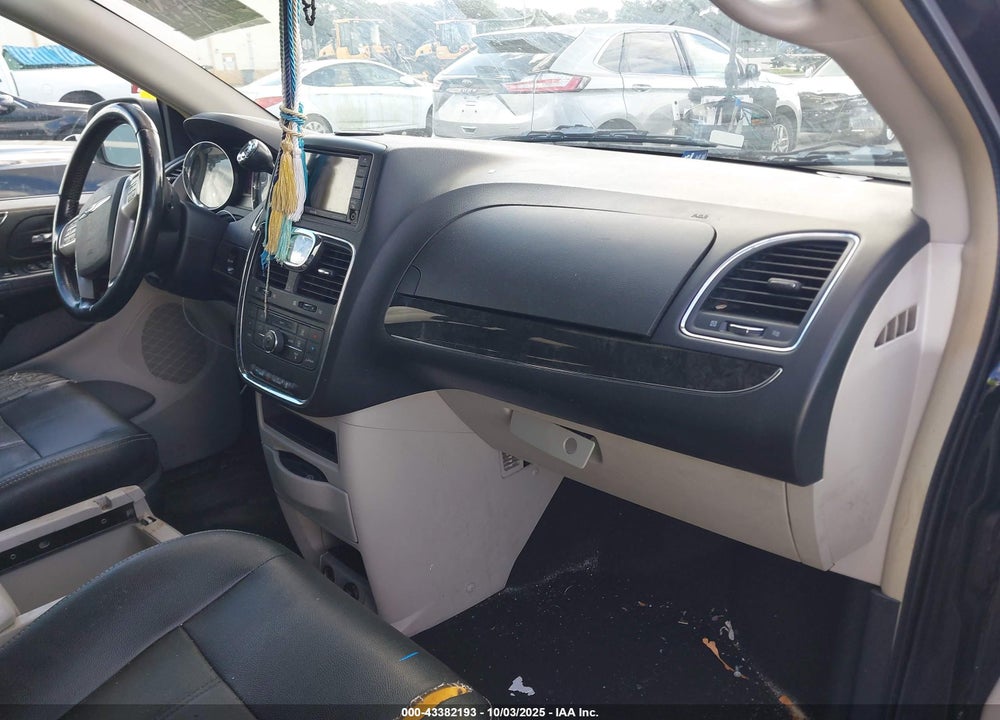 2015 CHRYSLER TOWN & COUNTRY TOURING VIN: 2C4RC1BG9FR715405