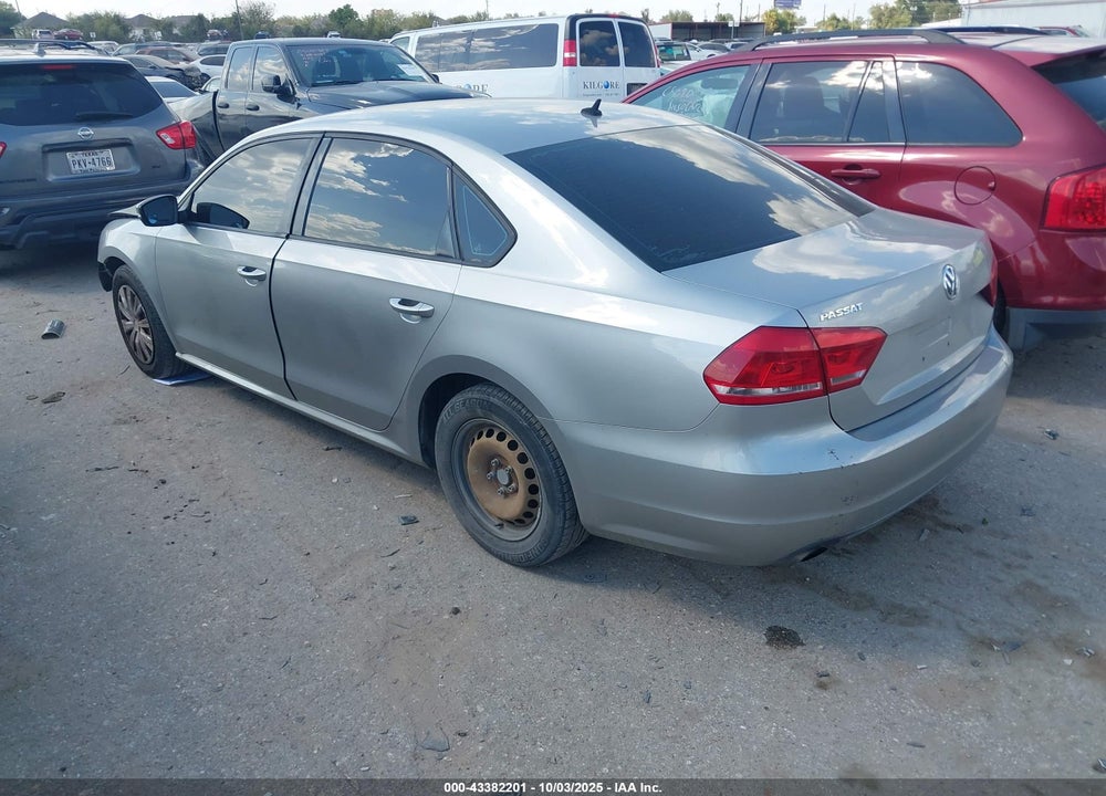 2012 VOLKSWAGEN PASSAT 2.5L S VIN: 1VWAP7A32CC080192