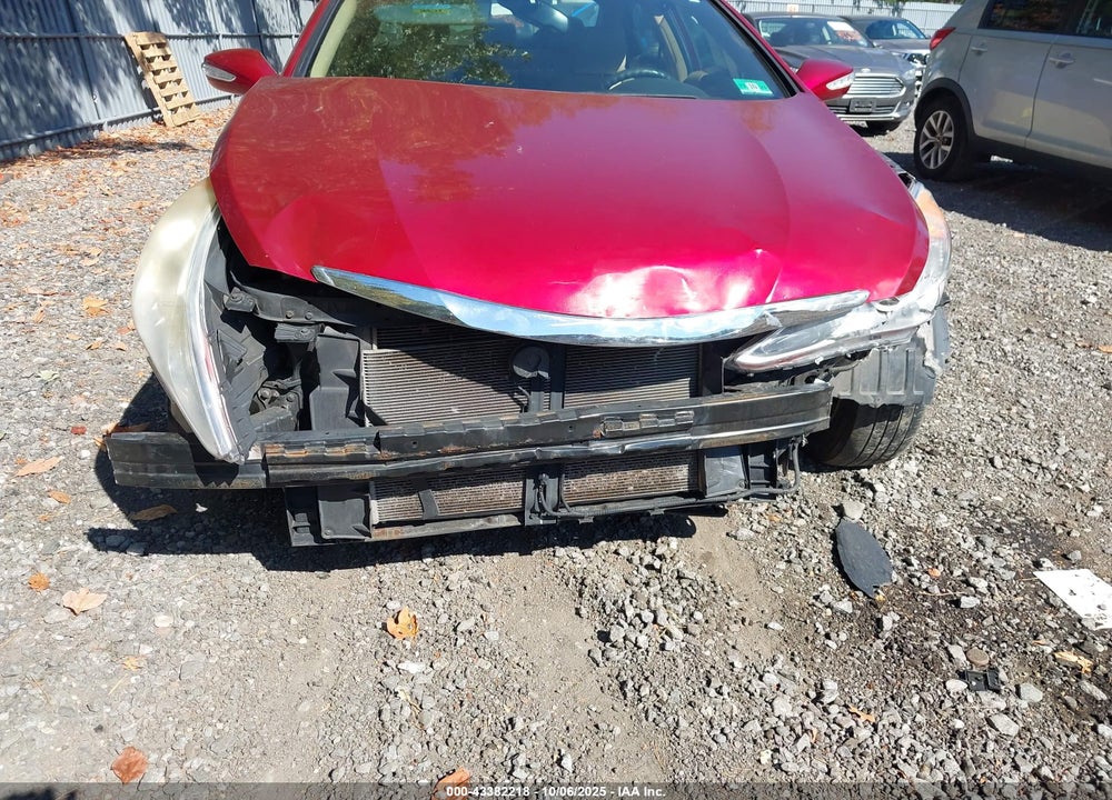 2014 HYUNDAI SONATA VIN: 5NPEB4AC4EH869873