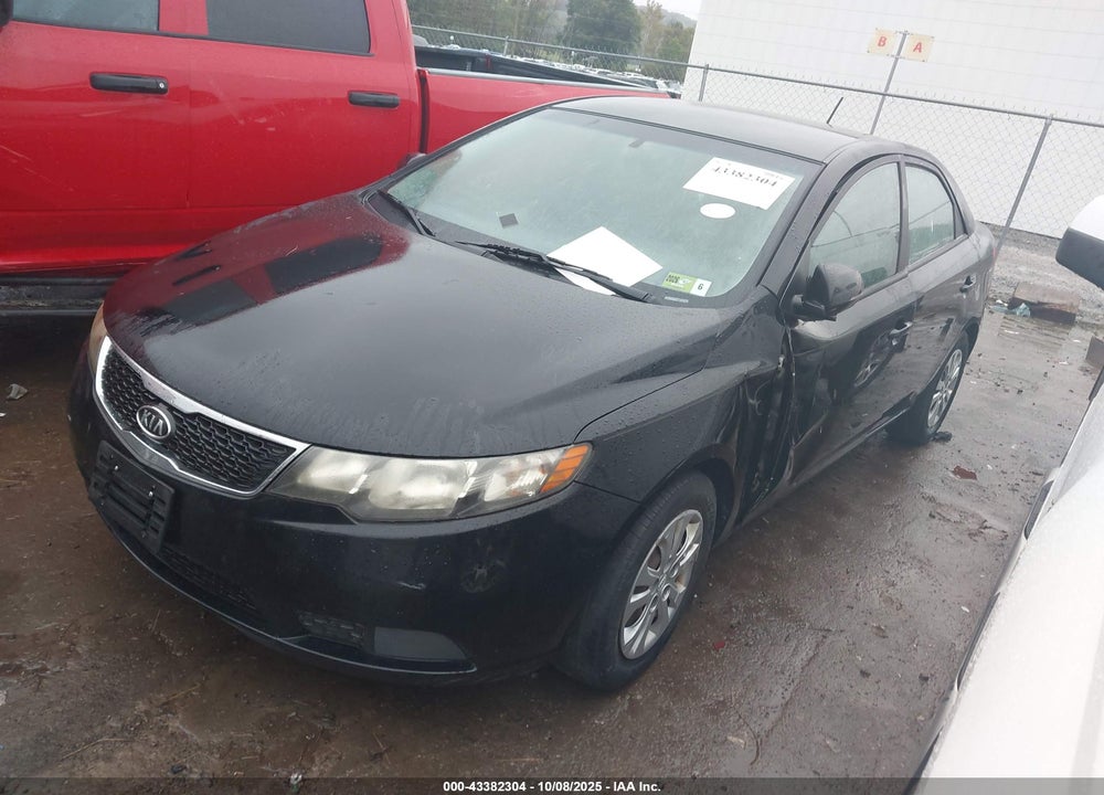2011 KIA FORTE EX VIN: KNAFU4A21B5448773