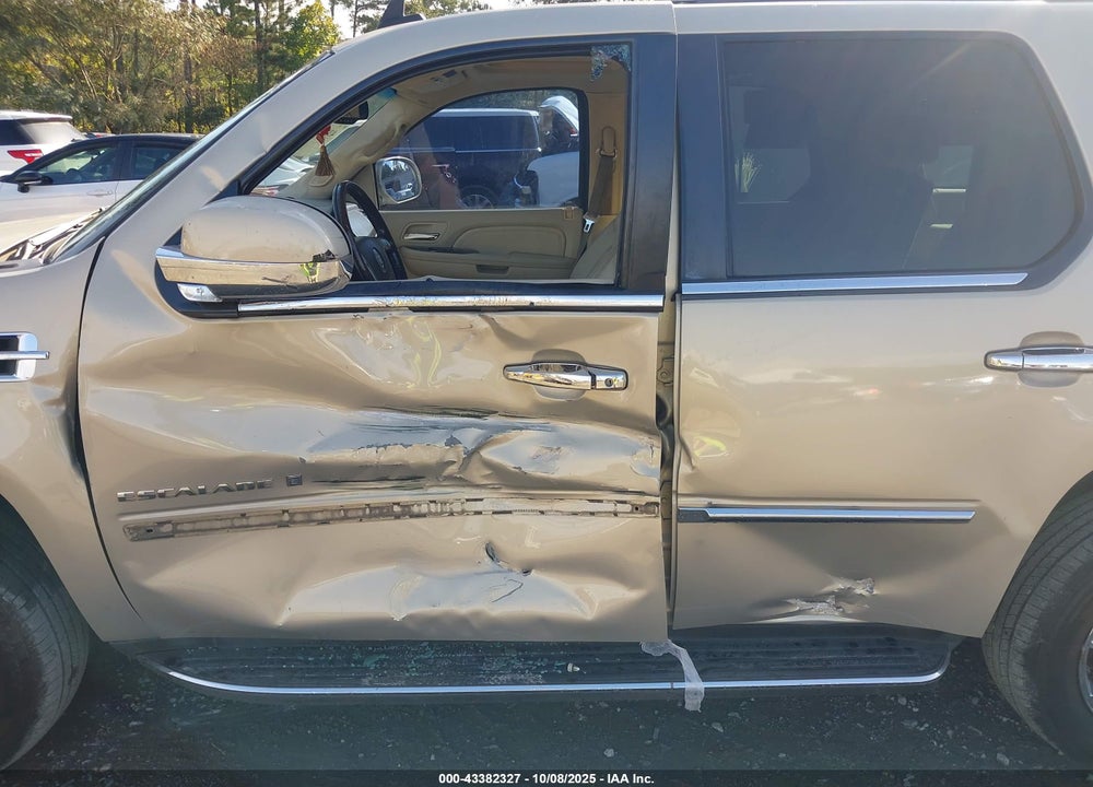 2007 CADILLAC ESCALADE STANDARD VIN: 1GYEC63827R385546