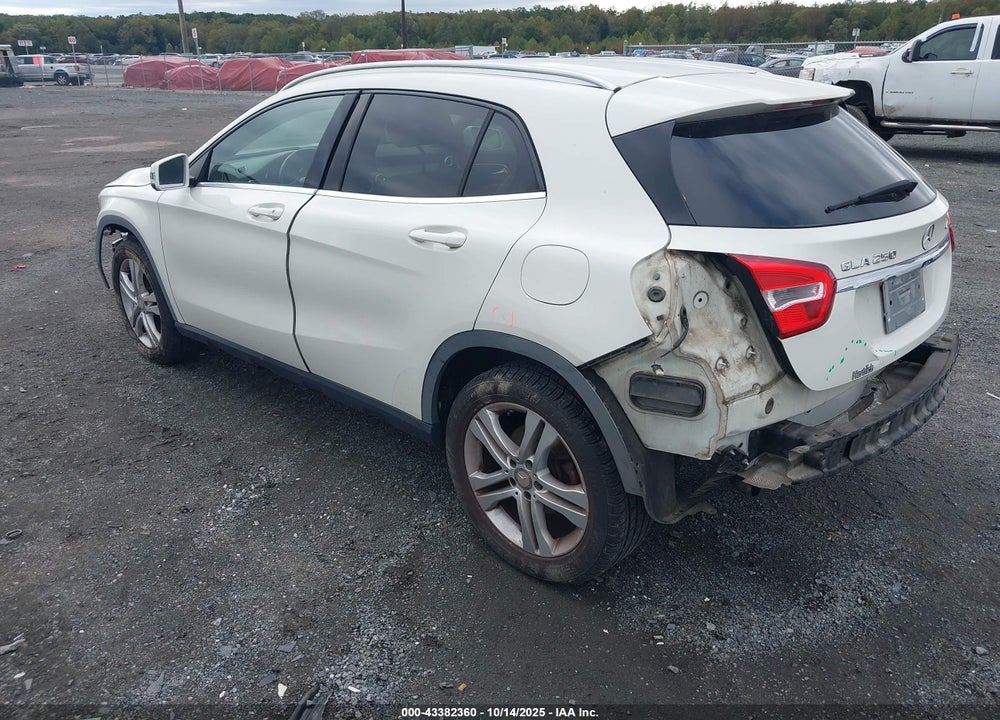 2015 MERCEDES-BENZ GLA 250 4MATIC VIN: WDCTG4GB0FJ061188