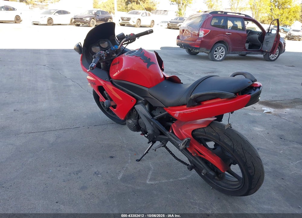 2008 KAWASAKI EX650 A VIN: JKAEXEA108A037149
