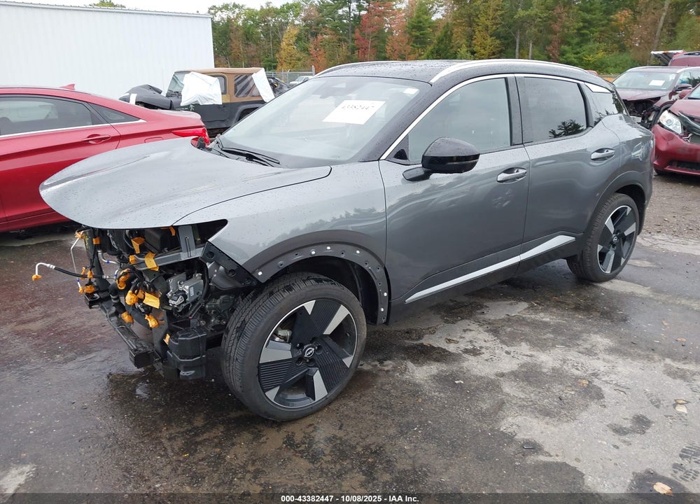 2025 NISSAN KICKS SR INTELLIGENT AWD VIN: 3N8AP6DD8SL377007