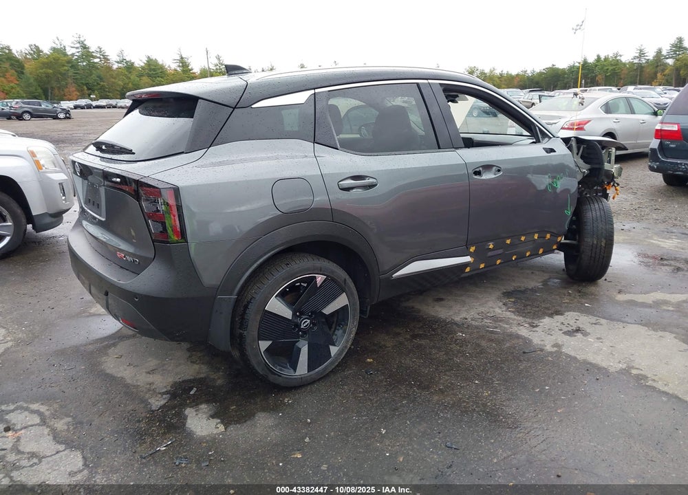 2025 NISSAN KICKS SR INTELLIGENT AWD VIN: 3N8AP6DD8SL377007