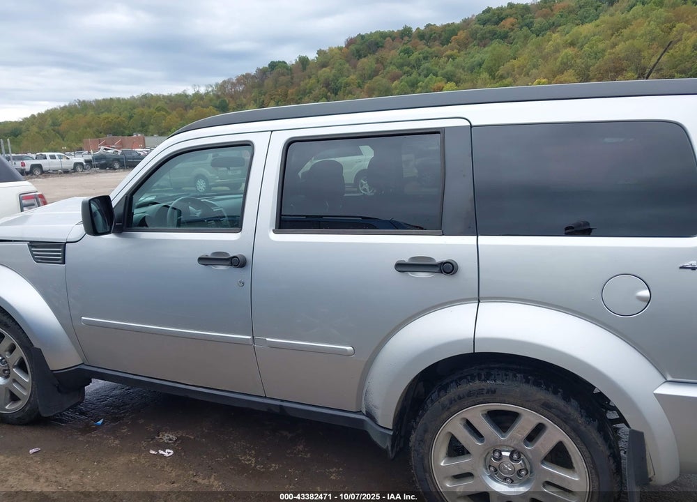 2011 DODGE NITRO HEAT VIN: 1D4PU4GK5BW598686