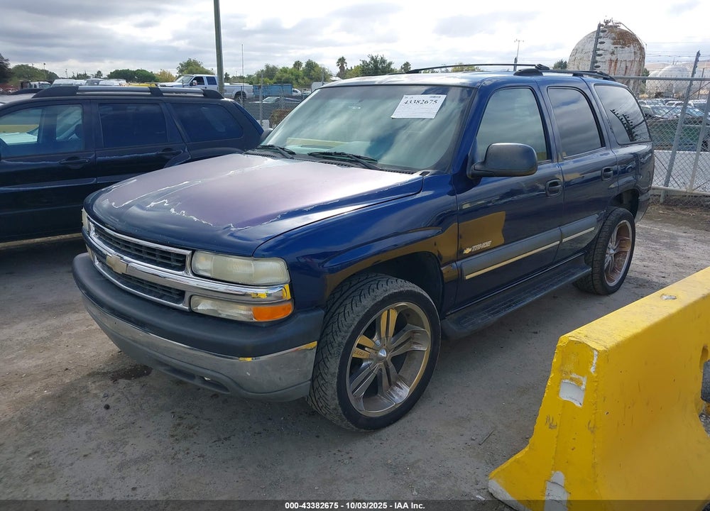 2003 CHEVROLET TAHOE LS VIN: 1GNEC13V13J300419