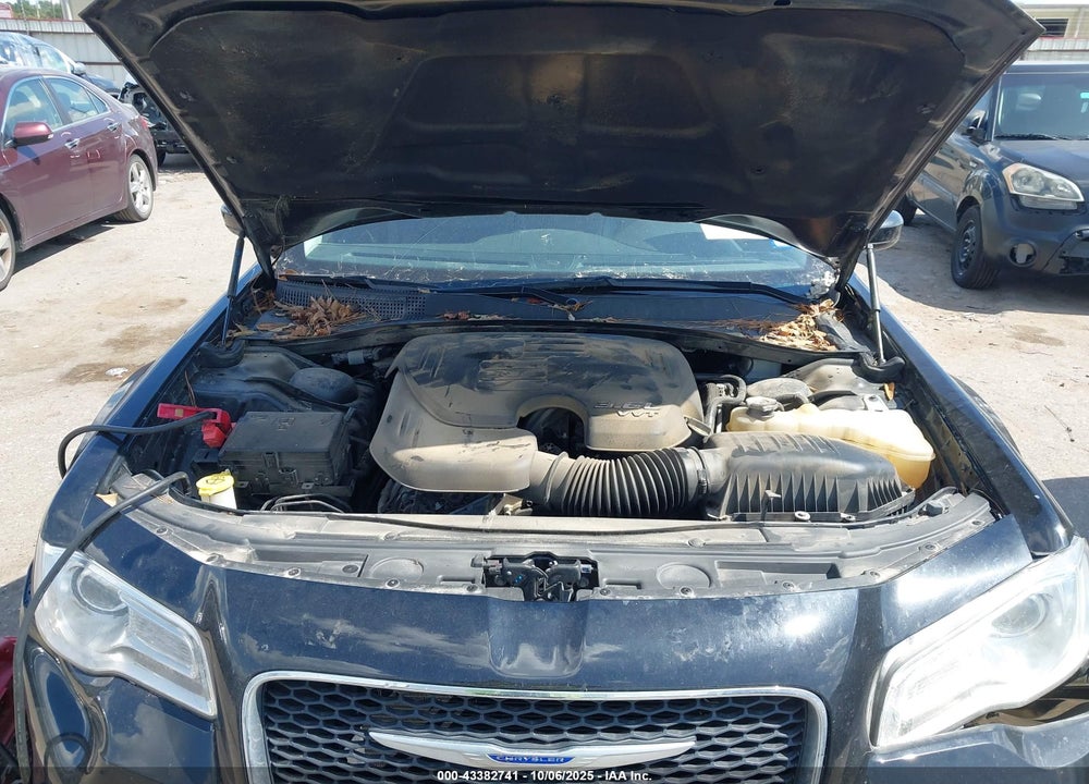 2019 CHRYSLER 300 VIN: 2C3CCAAG0KH619772