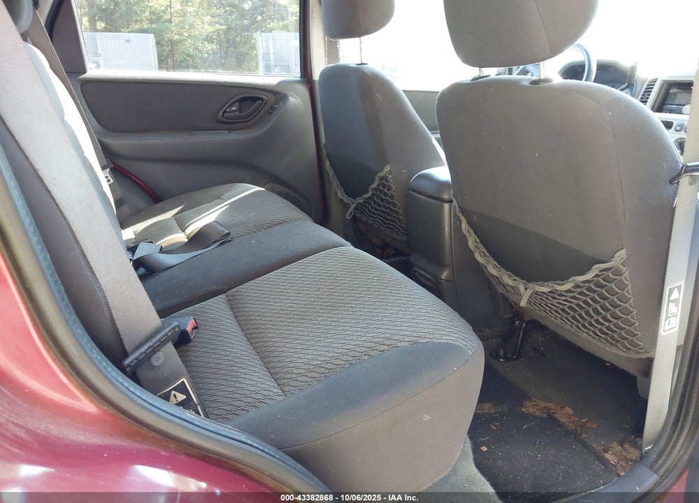 2003 FORD ESCAPE XLT VIN: 1FMYU93113KD08539