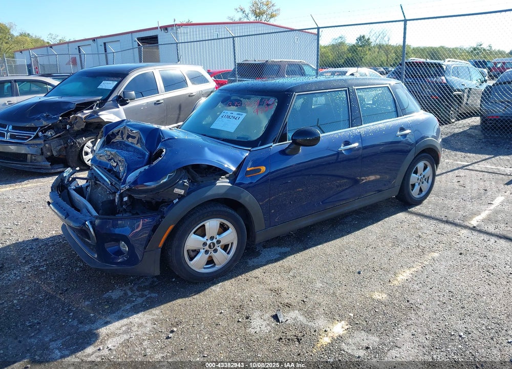 2016 MINI HARDTOP VIN: WMWXU1C56G2D09826
