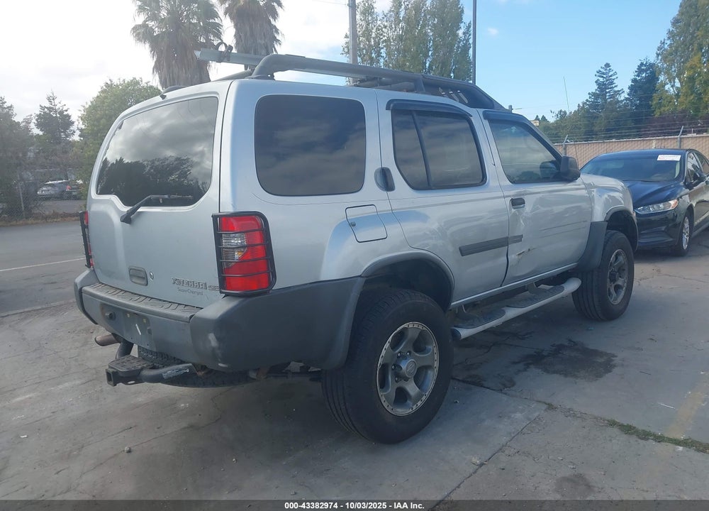 2002 NISSAN XTERRA SE S/C VIN: 5N1MD28Y32C558465