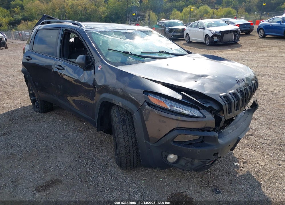 2018 JEEP CHEROKEE TRAILHAWK 4X4 VIN: 1C4PJMBX1JD513040