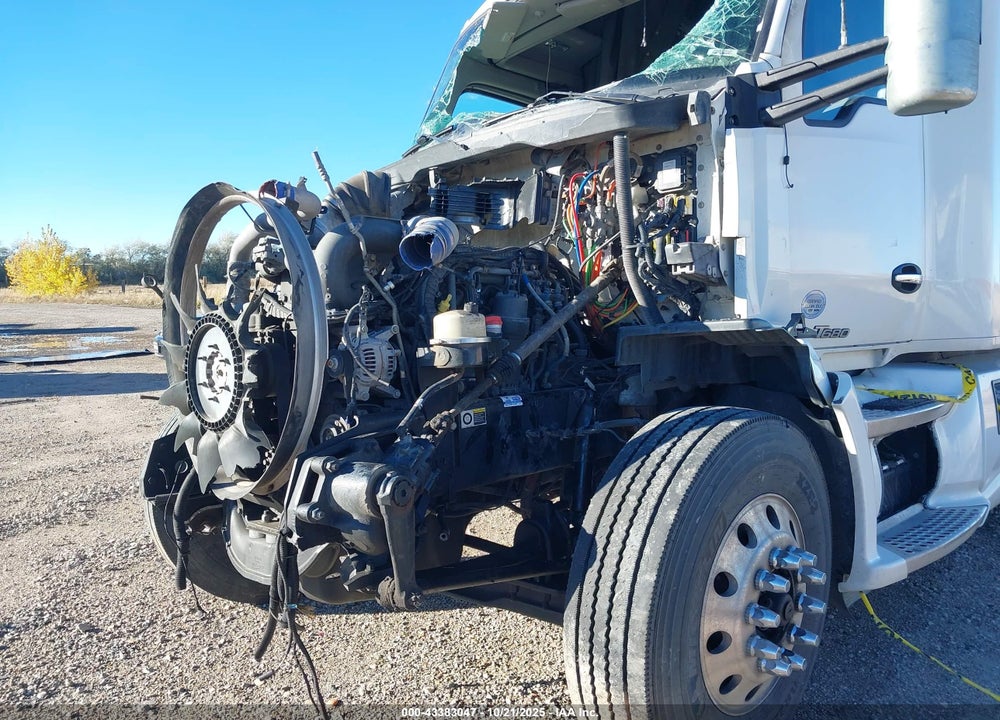 2016 KENWORTH CONSTRUCTION T680 VIN: 1XKYDP9X4GJ127553