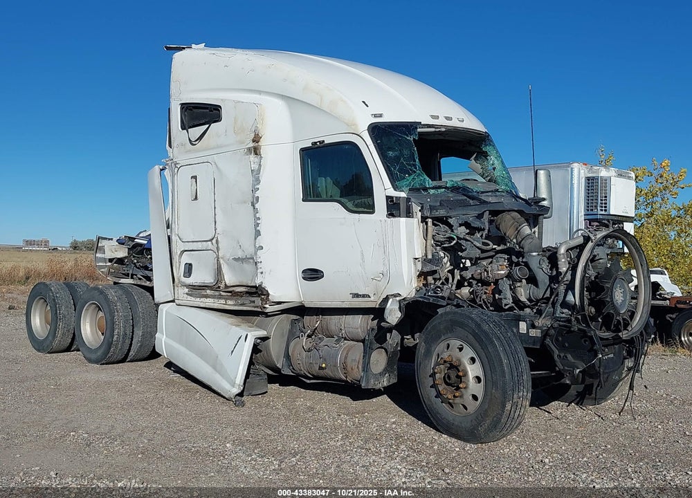 2016 KENWORTH CONSTRUCTION T680 VIN: 1XKYDP9X4GJ127553