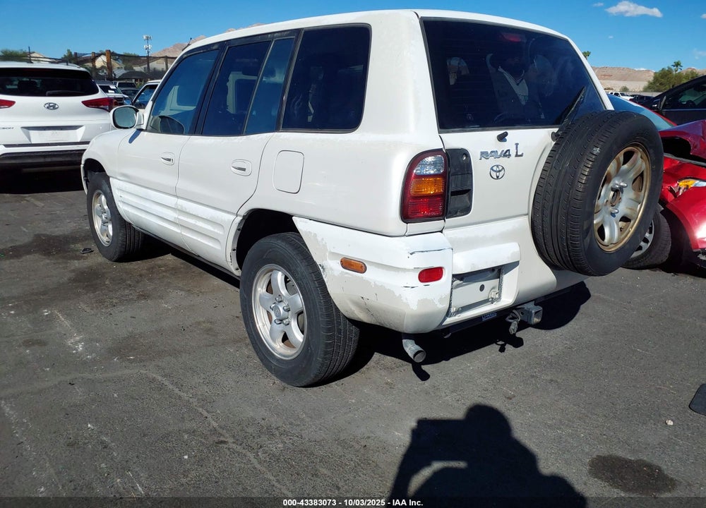 1999 TOYOTA RAV4 VIN: JT3GP10V6X7047681