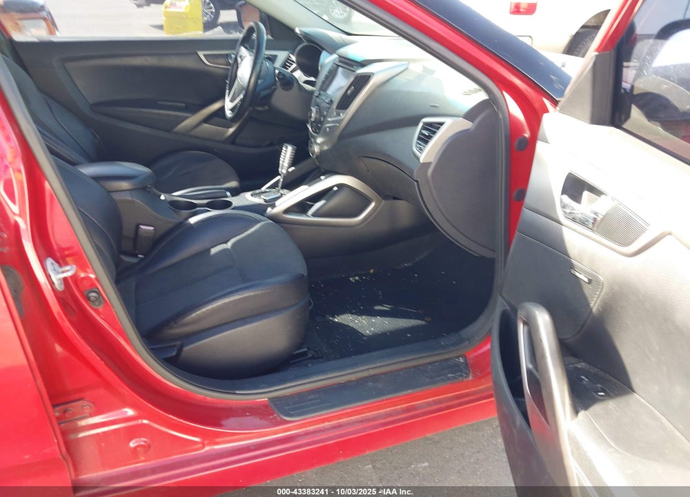 2013 HYUNDAI VELOSTER VIN: KMHTC6AD5DU118466