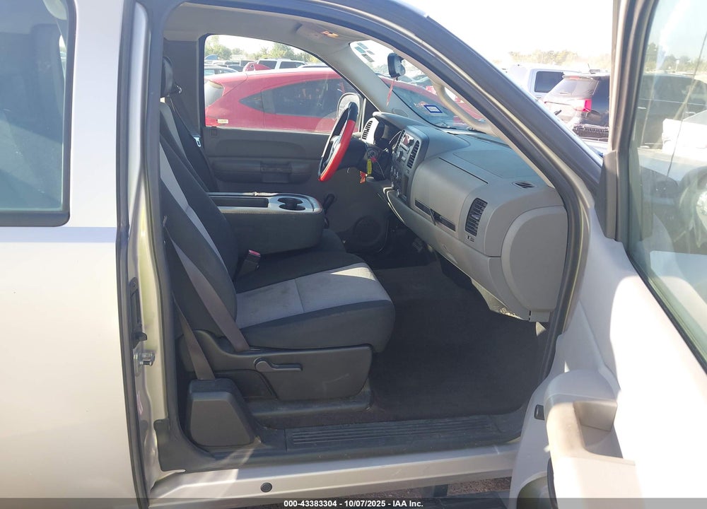 2008 CHEVROLET SILVERADO 1500 VIN: 2GCEC19C881211656