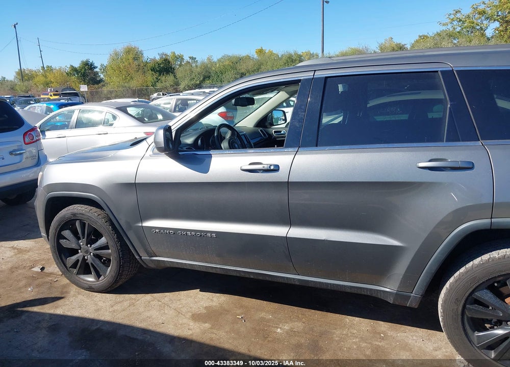 2013 JEEP GRAND CHEROKEE VIN: 1C4RJFAG8DC572909