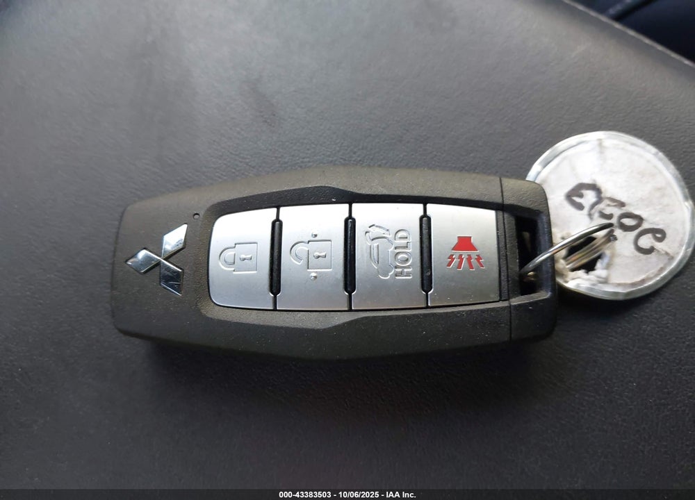 2023 MITSUBISHI OUTLANDER VIN: JA4J3UA85PZ023216