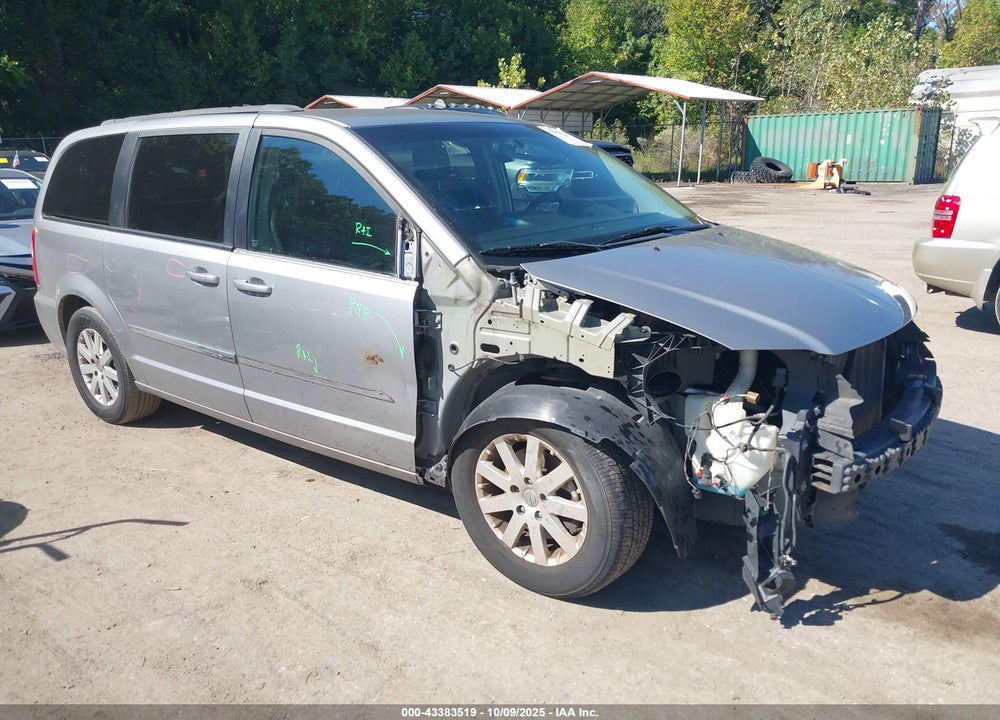 2013 CHRYSLER TOWN & COUNTRY TOURING VIN: 2C4RC1BG0DR734700
