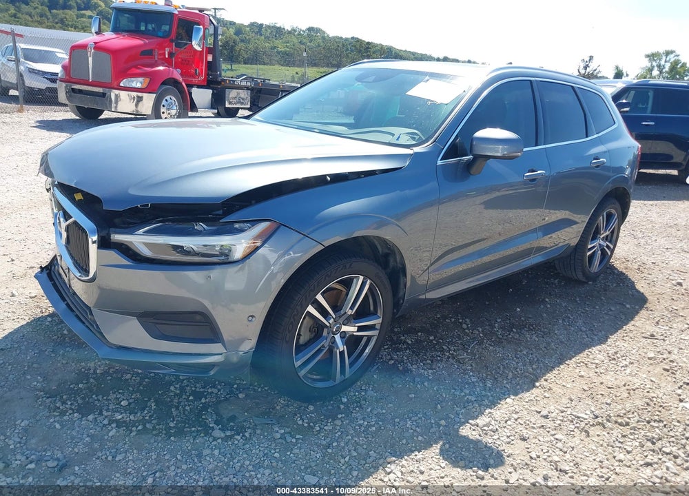 2018 VOLVO XC60 T6 MOMENTUM VIN: YV4A22RK2J1080618