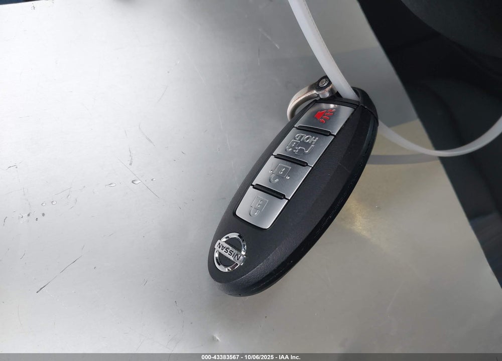 2021 NISSAN LEAF VIN: 1N4AZ1CV4MC551811