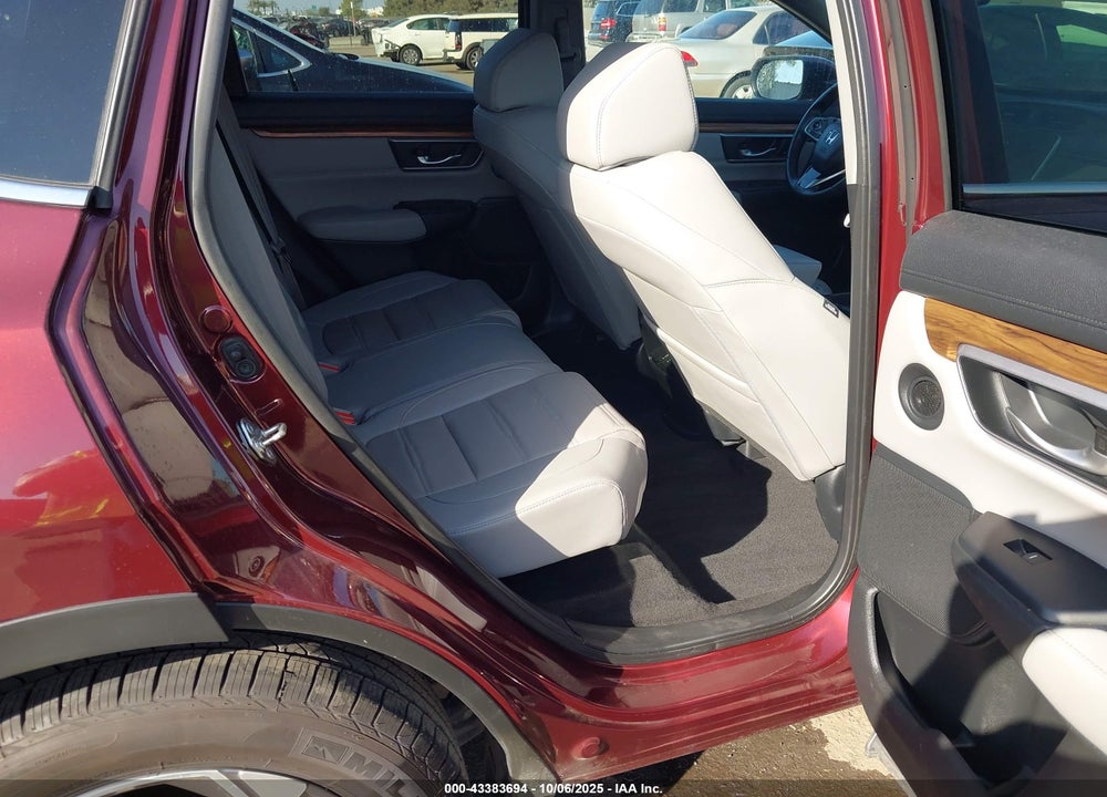 2017 HONDA CR-V VIN: 2HKRW1H84HH508458